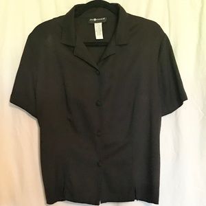 EUC Sag Harbor button-down tie-back short sleeve blouse. Size XL